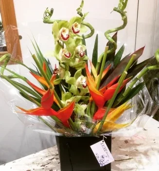 truly-tropical-bouquet mothersday gift for her